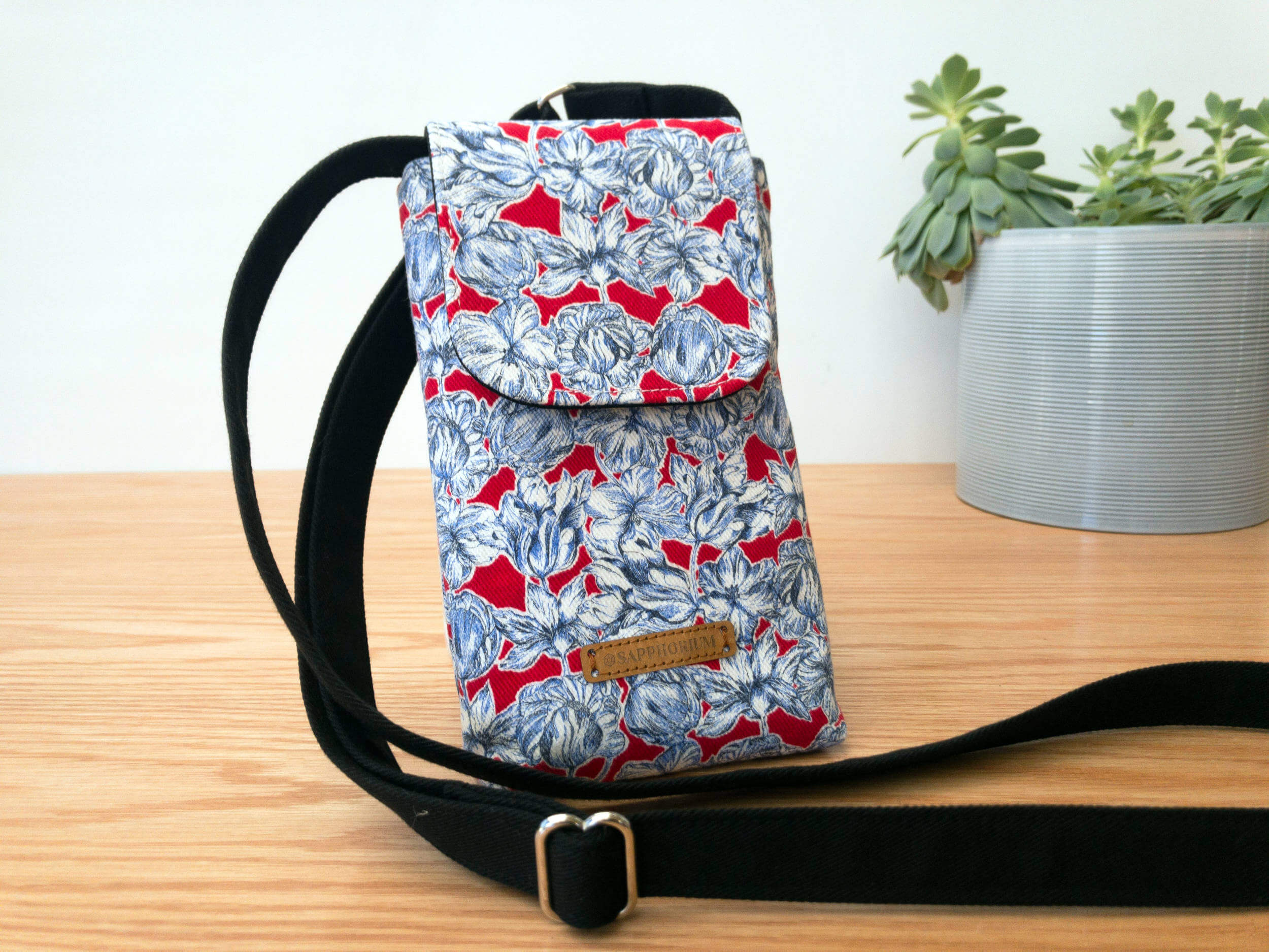 Sapphorium - Phone Crossbody Bag - Liberty Matilda Tulip and Black Strap